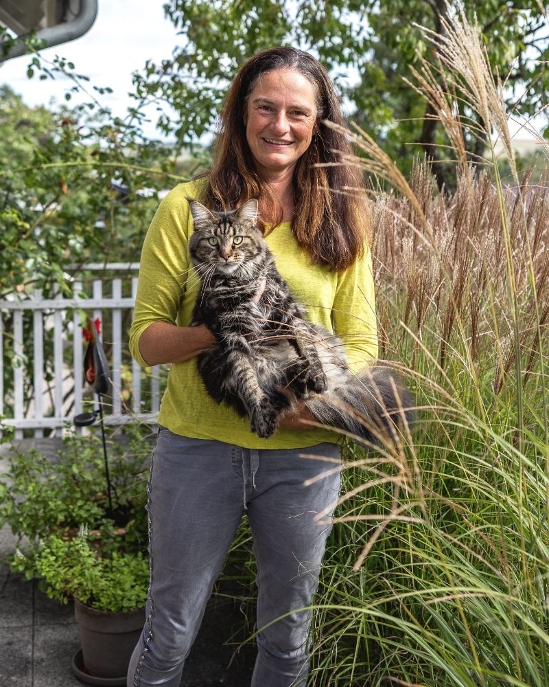 Nina Glaesner-Anschütz, Inhaberin von Physio-Ride in Mellrichstadt – Expertin für Physiotherapie und Reittherapie - spezialisiert auf Kinder.